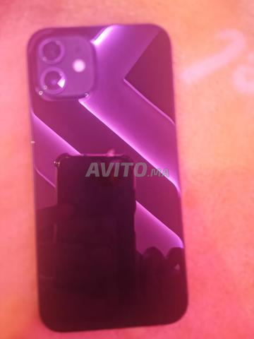 iPhone 12 neuf 128 GB état de batterie 100%