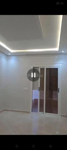 للإيجار 3300 درهم 3 أشهر ضمان مع شرفة - 2