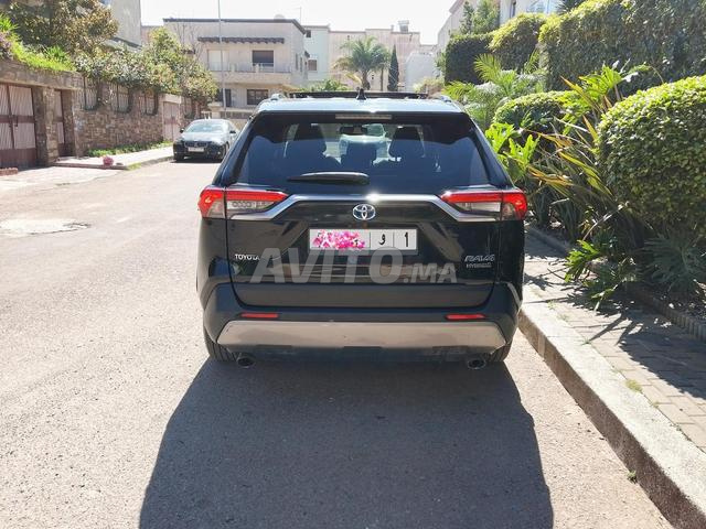 Toyota RAV4 - 2