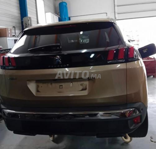 مجموعة قطع غيار بيجو 3008 الجيل الثاني - 2