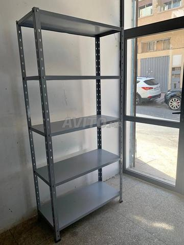 Rayonnage métallique de stockage / vestiaire - 2