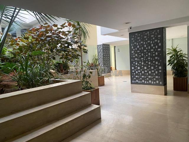 شقة للبيع 99 متر مربع بالدار البيضاء - 2