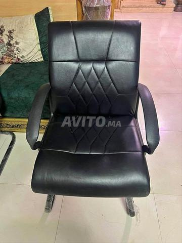 Chaise de bureau / Chaise président / Vestiaire