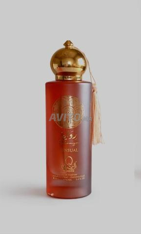 Roman de parfum féminin - 2