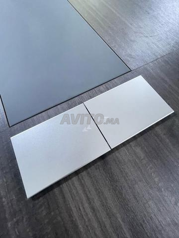 طاولة اجتماعات راقية