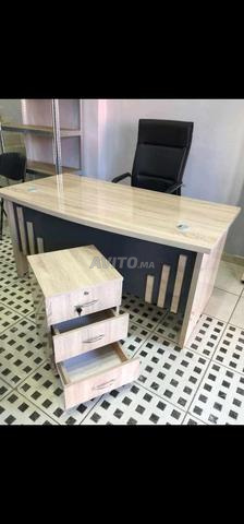 مكاتب MDF صناعة محلية – جودة عالية وتشطيب احترافي - 2