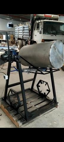 آلة تحميص المكسرات والقهوة