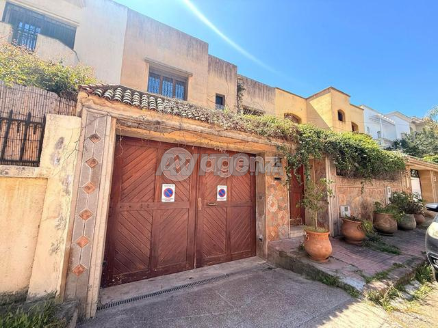 CMN-AC-2106 - فيلا للبيع في سيدي معروف - 2