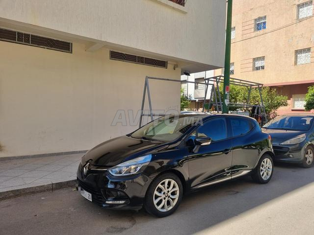RENAULT CLIO 4 1ÈRE MAIN