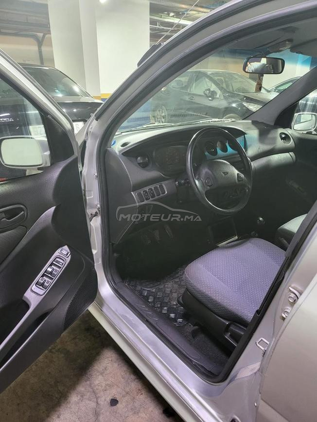 Daihatsu YRV Essence Manuelle 2006 à Casablanca