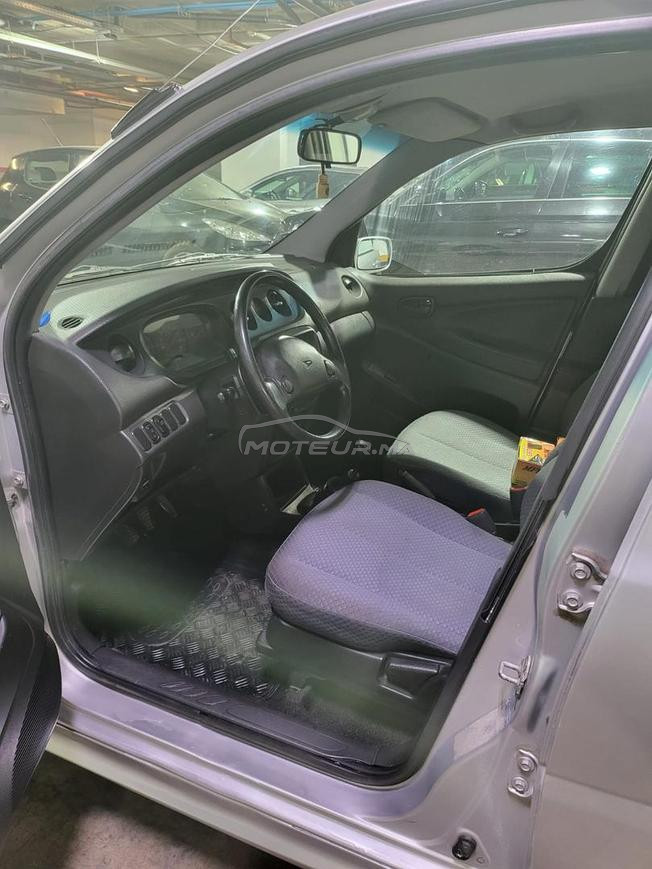 Daihatsu YRV Essence Manuelle 2006 à Casablanca