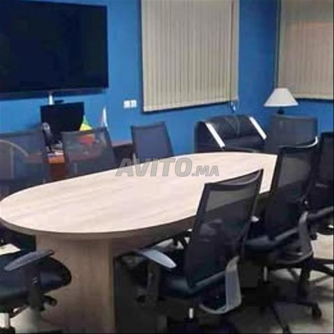 طاولة اجتماعات احترافية - 2