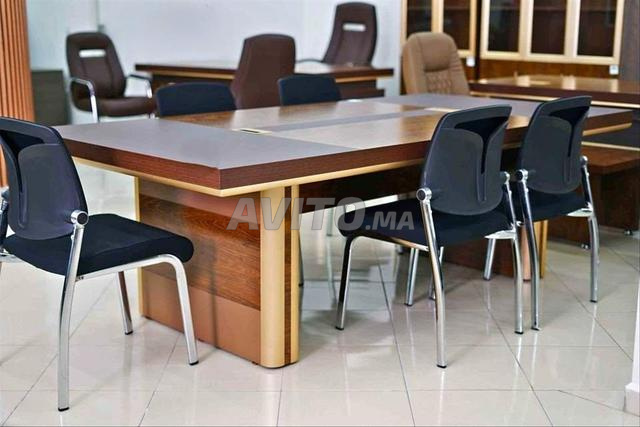 Table de réunion à bon prix