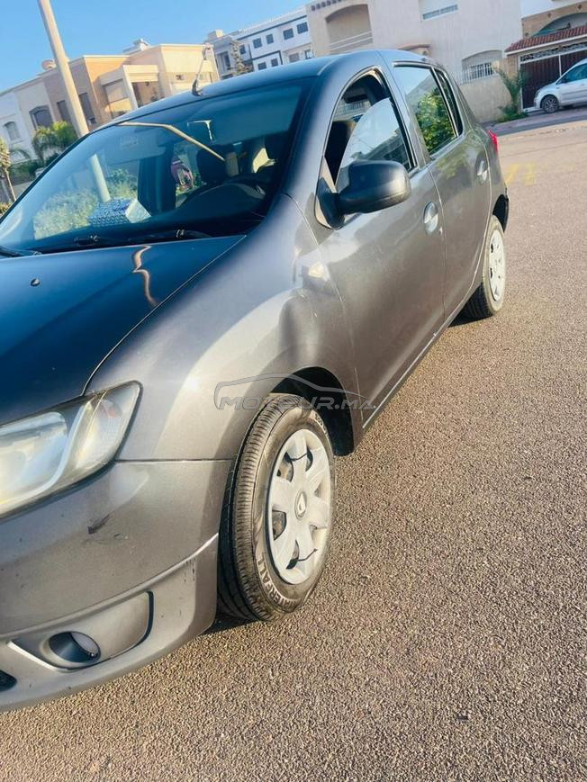 Dacia Sandero Essence Manuelle 2016 à Agadir