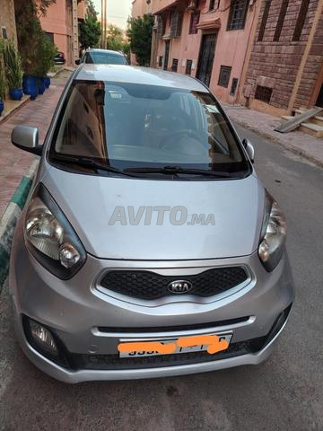 كيا بيكانتو بنزين أوتوماتيك 2016 في مراكش