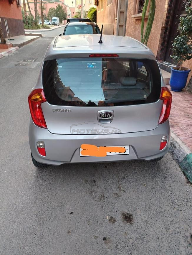 Kia Picanto Essence Automatique 2016 à Marrakech