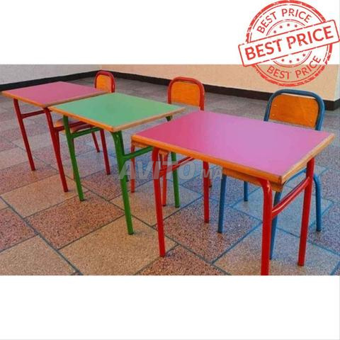 Table scolaire deux places à prix raisonnable
