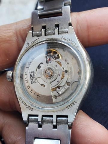 ساعة سواتش أوتوماتيك - 2