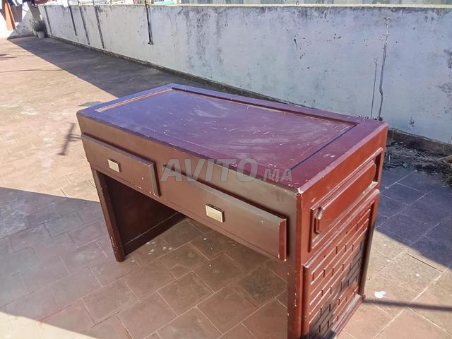 Bureau à vendre Contactez-nous sur WhatsApp - 2