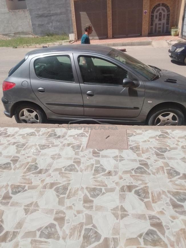 Peugeot 206 Essence Manuelle 2009 à Oujda