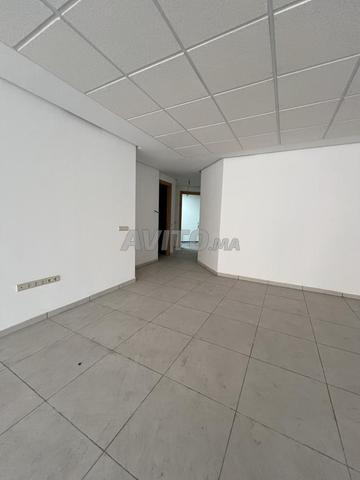 BUREAU À LOUER – CENTRE-VILLE - 2