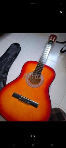 Guitare bon état - 2