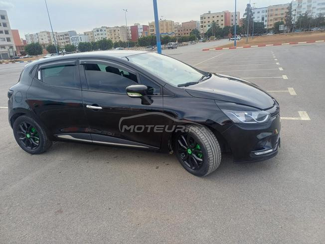 Renault Clio Diesel Manuelle 2021 à Sidi Slimane