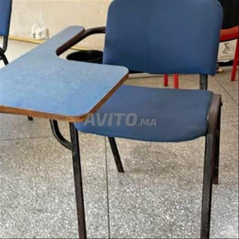 Chaise ISO avec bureau pliable en gros