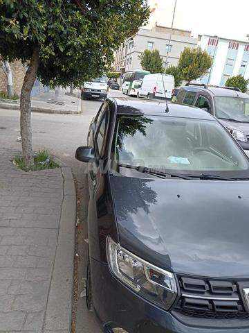Vente d'une bonne voiture Dacia Logan