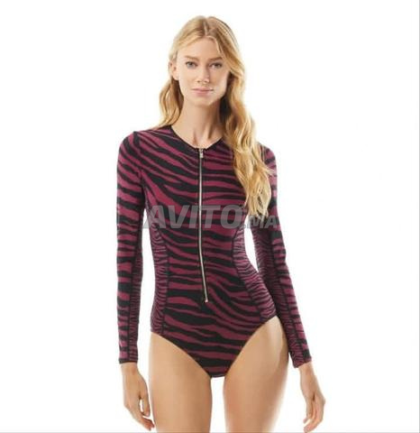 مايوه مايكل كورس مقاس SM