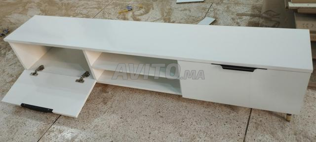 طاولة تلفزيون بتصميم مميز ✨ - 2