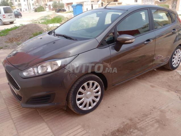 فورد فييستا ديزل يدوية 2016 في أكادير