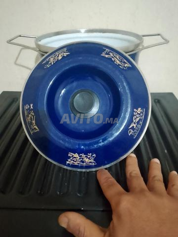 طنجرة إيطالية الصنع سنة 1971، عمرها 55 سنة - 2