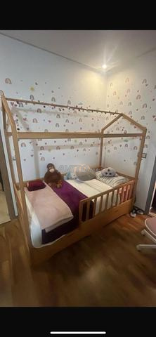 Lit cabane enfant en bois avec matelas et tiroirs - 2