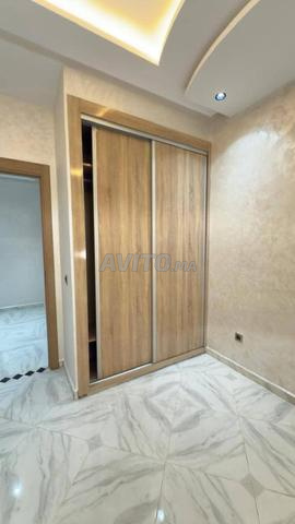 Appartement à louer - image 3