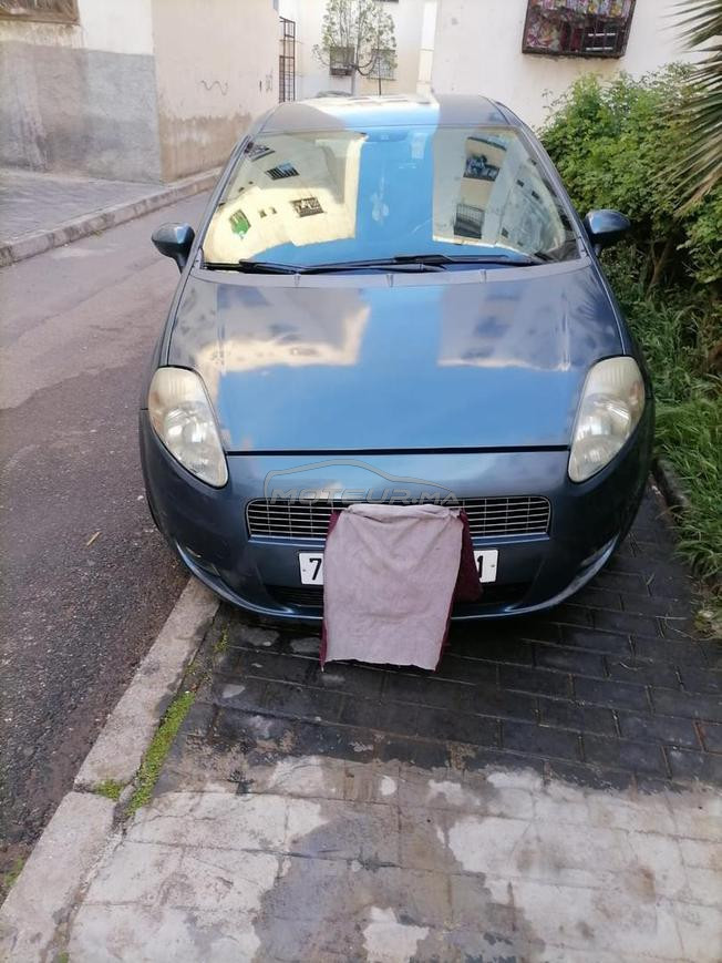 fiat punto (2008) essonce