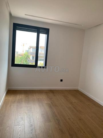 Appartement à louer mensuellement emplacement stratégique - image 3