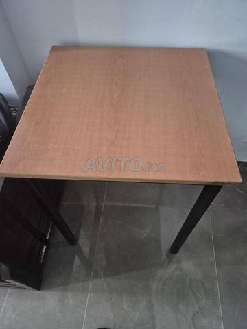 طاولة بحالة جيدة - 2