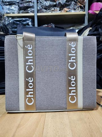 Sacs neufs et distinctifs