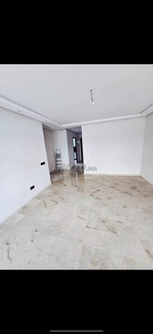 Appartement neuf à louer - image 4