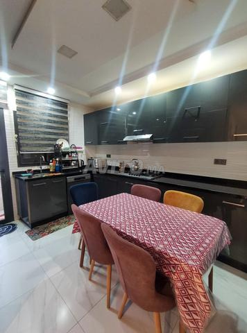 Très bel appartement haut standing à louer - image 3