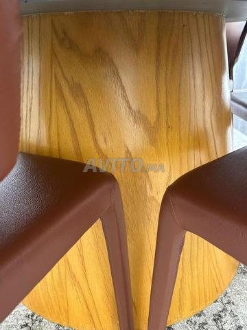 Salle à manger avec chaises - 2