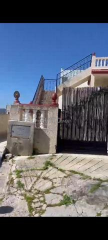 للبيع في بني غريش، تطوان.