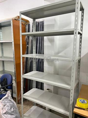 Rayonnage métallique / Vestiaire - 2