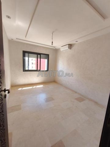 Appartement à louer 74 m² à Mohammedia - 2
