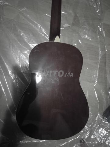 Guitare marque Lorenzo - 2