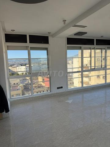 مكتب 3 واجهات بانورامية - 2