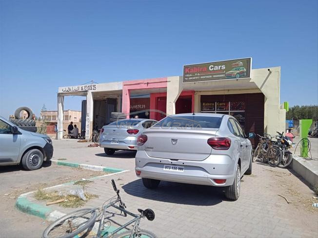 سيارة داسيا لوكان للبيع