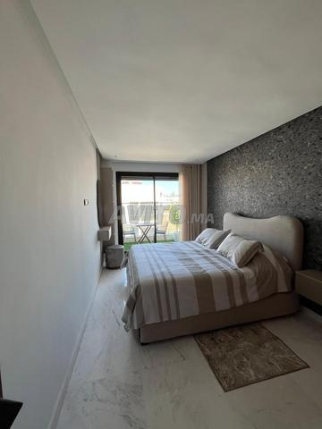 Joli studio meublé à louer - Franceville - image 3