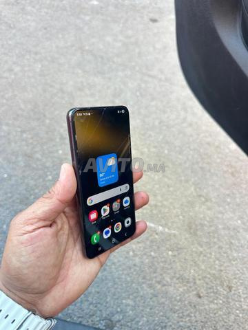 Samsung Galaxy S22 128 Go 8 Go RAM - 2